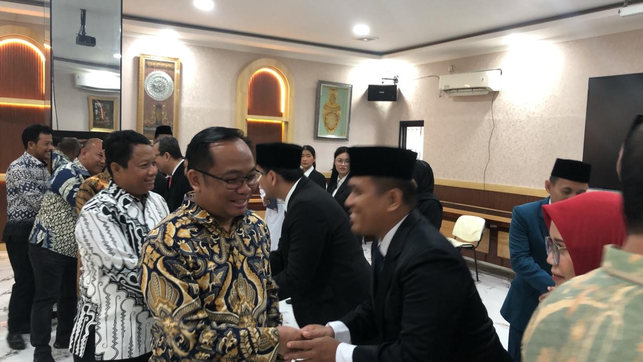 Ucapan Selamat oleh Inspektur dan Kepala Dinas
