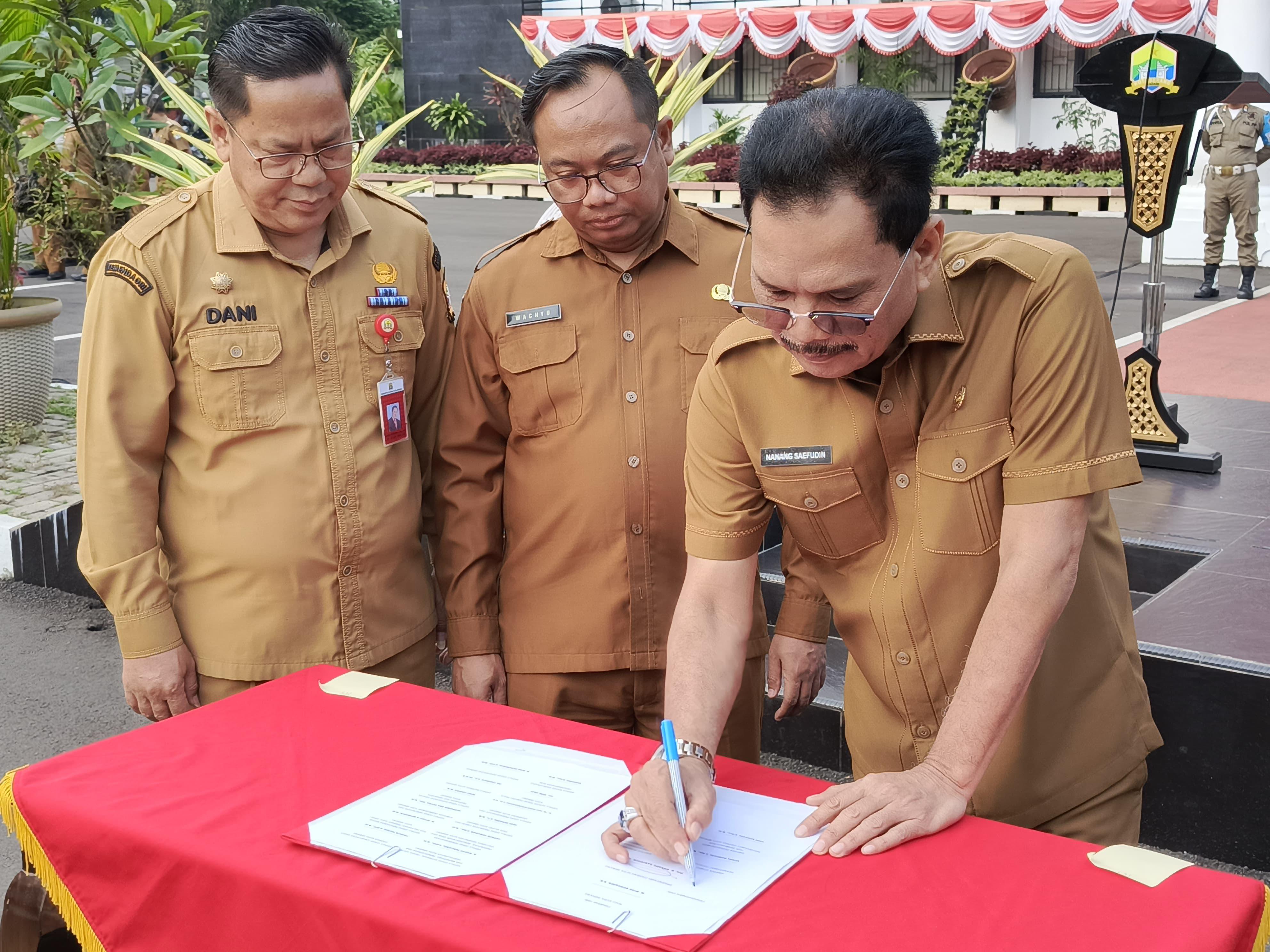 Penandatanganan Berita Acara Piagam Audit Intern